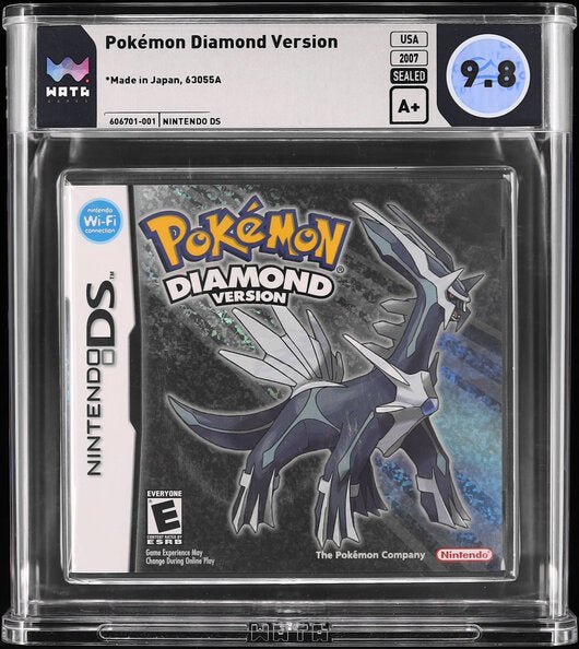 606701-001_front_b963769e-3469-4e15-abfb-5bd23d65dd4f.jpg 2007 POKEMON DIAMOND VERSION NINTENDO DS WATA 9.8 A+ SEALED - Image 1