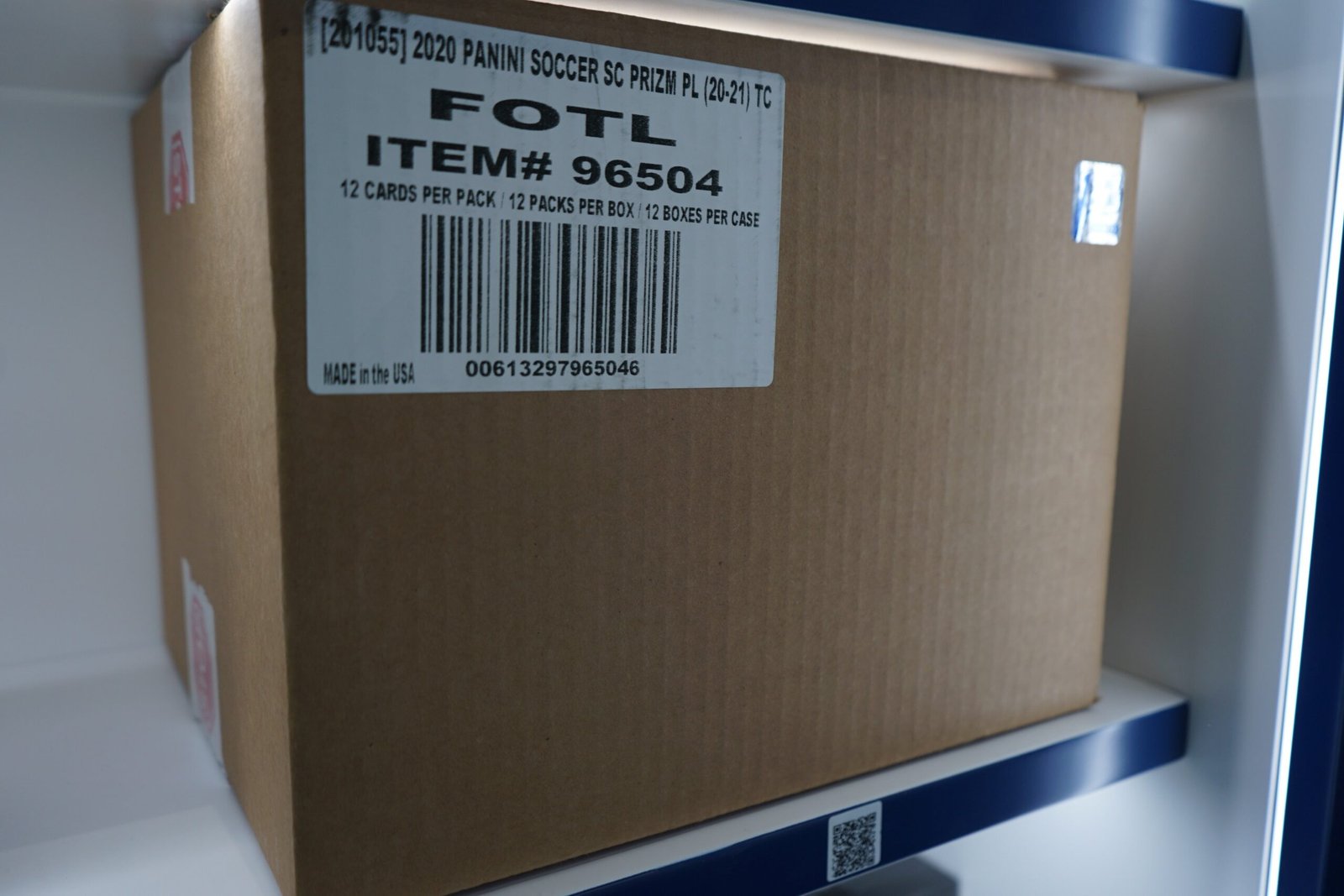 DSC00511.jpg 2020-21 Panini Prizm Soccer Premier League 1st Off the Line CASE - Image 1
